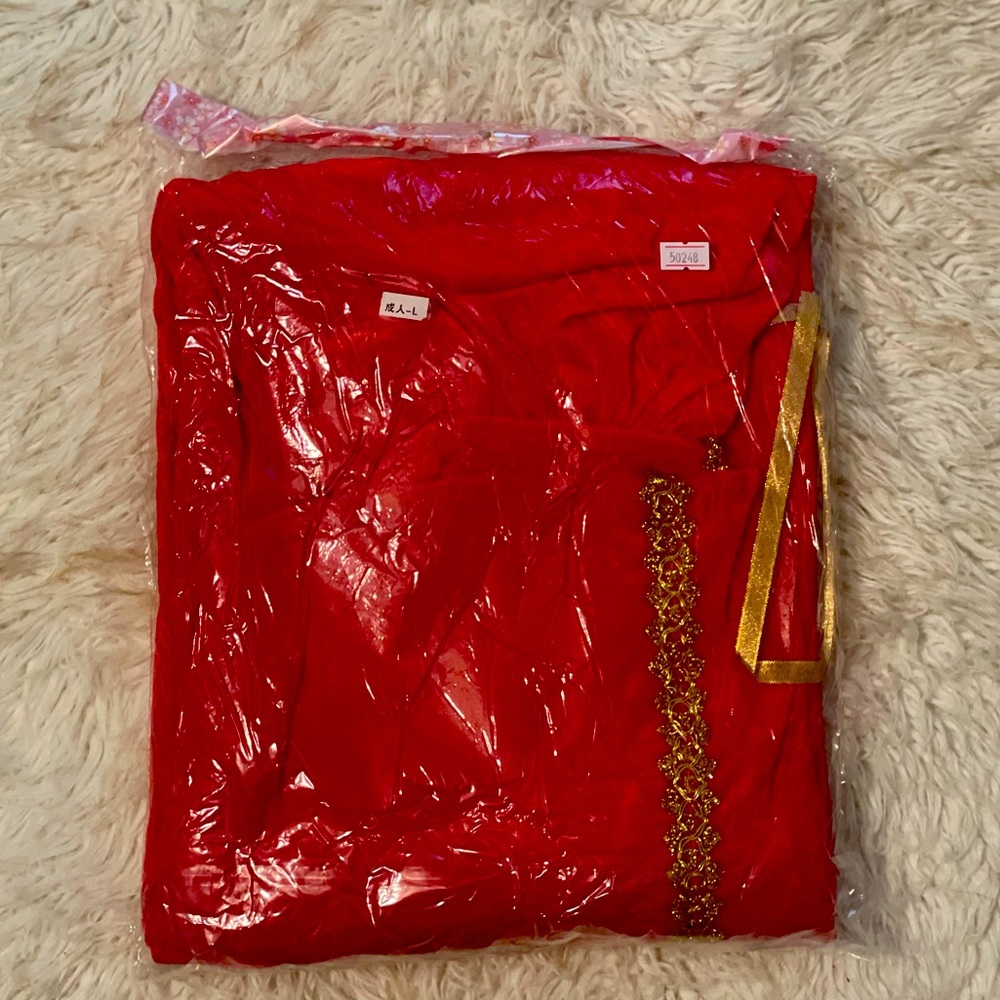 Red Velvet Cape Halloween Costume